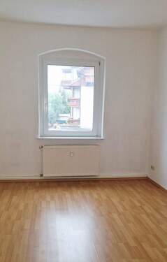 Schlafzimmer - 2 Zimmer Etagenwohnung zur Miete in Freital