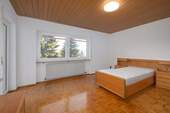 Schlafzimmer EG - 