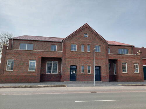 Hauseingang Molkereistr. 13 - 3 Zimmer Etagenwohnung zum Kaufen in Jemgum (Ditzum)