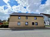 Front Ansicht - Mehrfamilienhaus, Wohnhaus mit 220,00 m&sup2; in Lehre zum Kaufen