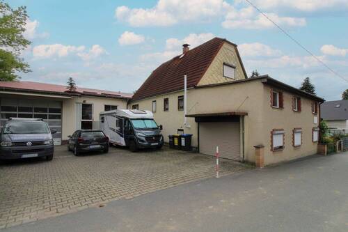 Hausansicht straßenseitig - 