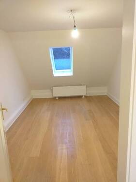 Zimmer 1 - 