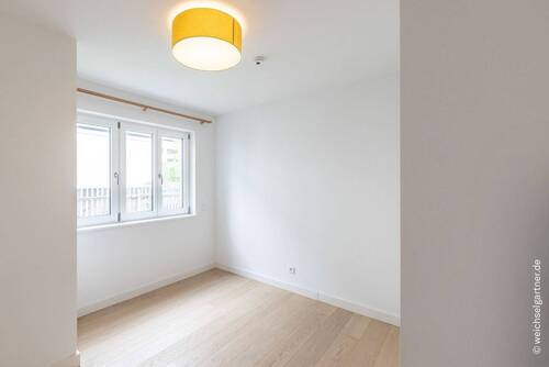 Kinder-, Arbeitszimmer - 