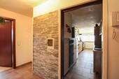 Flur - 4 Zimmer Etagenwohnung zum Kaufen in Schorndorf