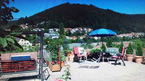 Dachterrasse mit herrlichem Ausblick - 8 Zimmer Einfamilienhaus zum Kaufen in Bad Wildbad