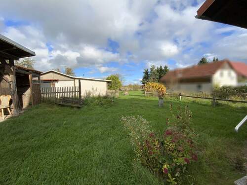 Garten - Einfamilienhaus mit 110,00 m&sup2; in Peuschen zum Kaufen