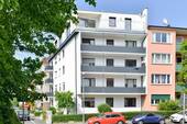 Hausansicht - Würzburg Goethestraße: Gepflegte 3-ZW mit Südbalkon in Nähe des Ringparks