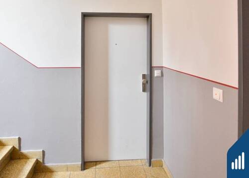 Eingang - 3 Zimmer Etagenwohnung in Würzburg
