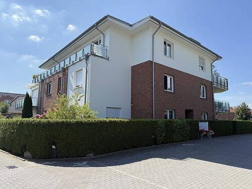 Objektansicht.jpg - **BESICHTIGUNG, SONNTAG, D. 07.09. v. 14.00 - 14.30 UHR** Exklusives Wohnen in ruhiger Zentrumslage von Trittau
