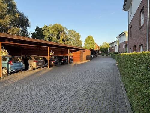 Carportstellplätze.jpg - Etagenwohnung mit 104,00 m² in Trittau zum Kaufen