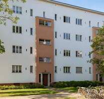 Sofort bezugsfrei - Ruhige Dachgeschosswohnung - Berlin Mariendorf