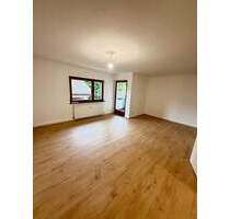 Geräumige, modern renovierte 3-Zimmer-Wohnung in Veitsbronn