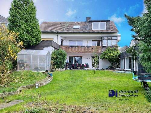 Hausansicht - 4 Zimmer Etagenwohnung in Dortmund