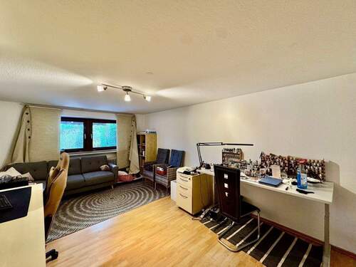 Zimmer, Souterrain - 