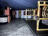 Sitzgelegenheiten mit Zuagang Toiletten - Ehemalige Disco mit vielseitigen Nutzungsmöglichkeiten z.B. Spielhalle, Vereinslokal usw.