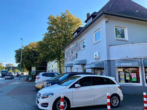 Hausansicht - Mehrfamilienhaus, Wohnhaus in Norderstedt