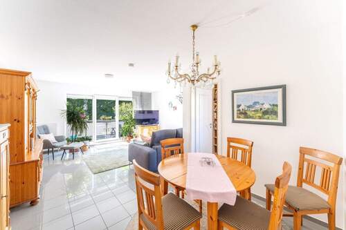 Wohn- und Esszimmer - 