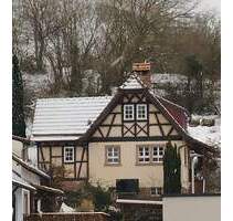 Romantisches Landhaus -ggf. mit zus. Bebauungsmöglichkeit- in Haibach- Grünmorsbach
