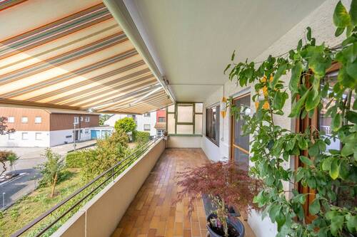 Balkon - Etagenwohnung mit 107,00 m&sup2; in Löchgau zum Kaufen