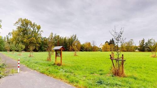 NATURSCHUTZGEBIET HINTERM HAUS - 