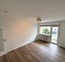 ***freie 2 Zimmer Wohnung Top- Lage mit Balkon Großreuth h. d. Veste aus Eigenbestand zu verkaufen*** - Nürnberg Maxfeld