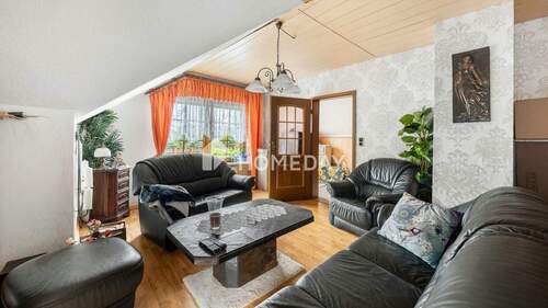 1. OG Wohnzimmer 2 - 