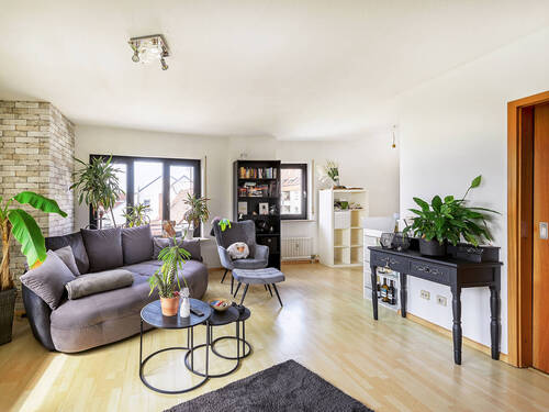Wohnzimmer - 3 Zimmer Etagenwohnung in Karlsruhe / Grünwinkel