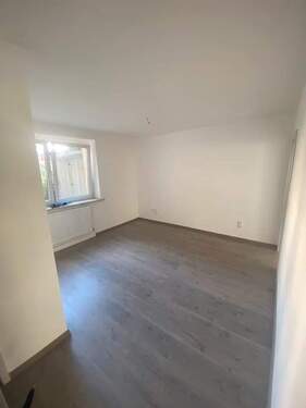 Schlafzimmer - Etagenwohnung mit 50,00 m² in Meerane zur Miete
