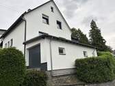 Bild 1 - Modernisiertes Einfamilienhaus - 235.000,00&nbsp;EUR Kaufpreis, ca.&nbsp; 94,00&nbsp;m&sup2;&nbsp;Wohnfl&auml;che