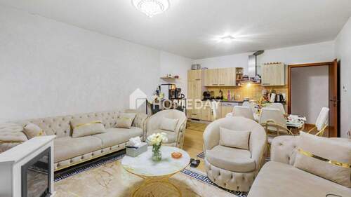 Wohnzimmer 2 - Kompakte 64 qm mit Garage, Stellplatz und Tageslichtbad in kleiner Hausgemeinschaft