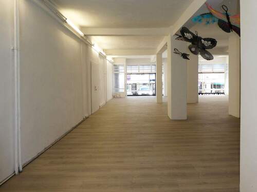 Blick zum Schaufenster - 