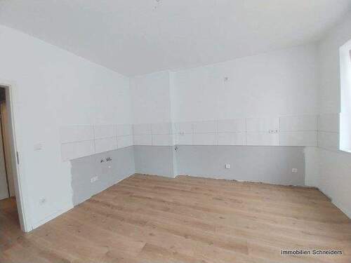 Küche - Platz für Ihre Einbauzeile - 