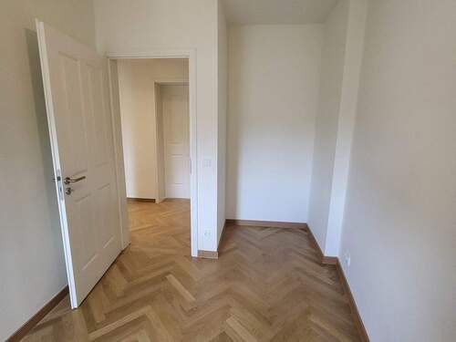 Arbeitszimmer - 