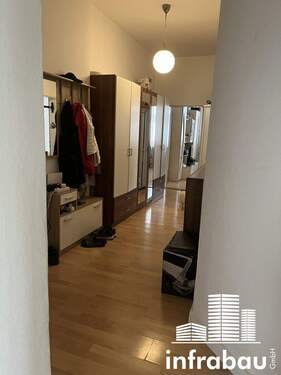 Flur - 3 Zimmer Etagenwohnung in Augsburg