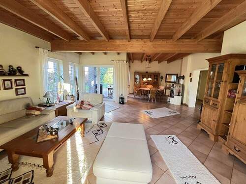 Wohnzimmer - 4 Zimmer Einfamilienhaus in Bockhorn Steinhausen