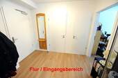 geräumiger Flur - 2 Zimmer Etagenwohnung in Buchholz