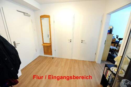geräumiger Flur - 2 Zimmer Etagenwohnung in Buchholz