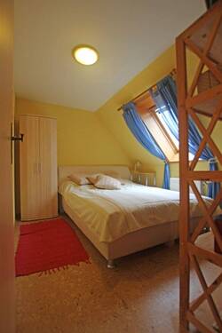 Zimmer 2 im Obergeschoss - 