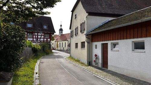 Straßenansicht - 