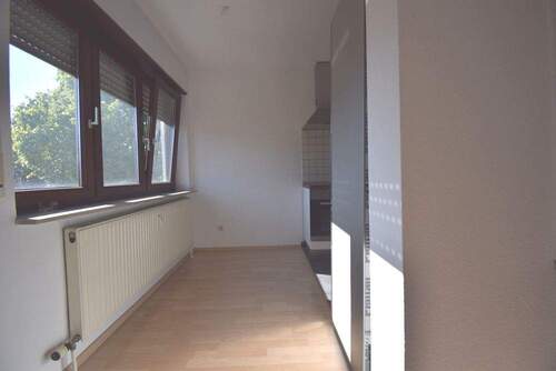 Durchgang Küche - Etagenwohnung mit 77,00 m² in Mannheim / Schwetzingerstadt zur Miete