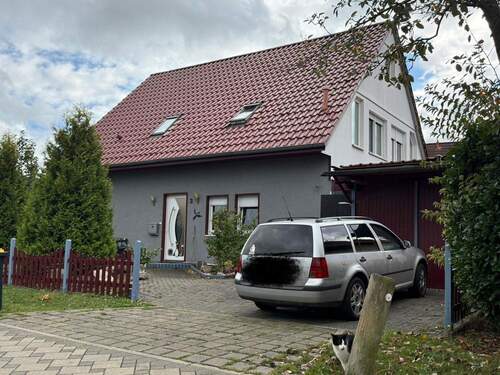 Bild 2 - 5 Zimmer Einfamilienhaus zum Kaufen in Sehnde