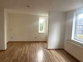 Zimmer - 1- Raumwohnung mit Einbauküche - 262,00&nbsp;EUR Kaltmiete, ca.&nbsp; 39,60&nbsp;m&sup2;&nbsp;Wohnfl&auml;che
