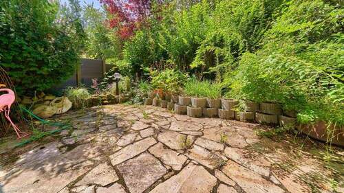 Garten mit Terrasse - 