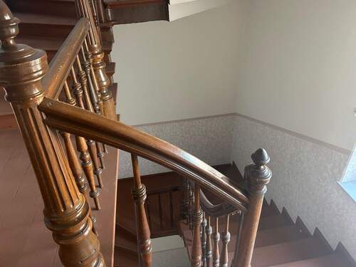 Treppenhaus - 3 Zimmer Etagenwohnung in Halle (Saale)