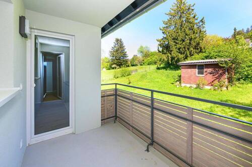 Balkon hinten - 3 Zimmer Etagenwohnung zum Kaufen in Merzhausen