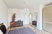 Schlafzimmer - Möblierte 2-Zimmer-Eigentumswohnung mit Balkon im Herzen von Reinickendorf