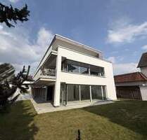 Lichtdurchflutete Penthouse-Wohnung nur wenige Gehminuten vom See entfernt - Immenstaad am Bodensee