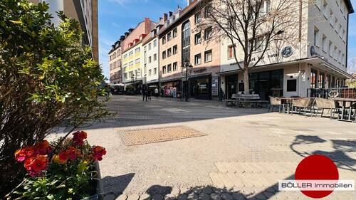 Mitten in der City! - Mitten in der Altstadt bei der Liebesinsel! Top renovierte 2,5-Zi. Wohnung mit großem Balkon!