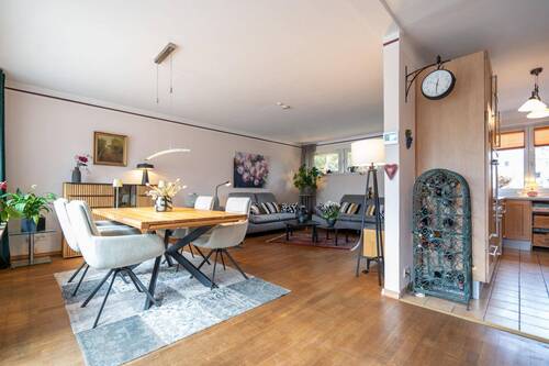 Wohn- und Essbereich - Haupthaus - 