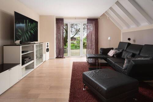 Wohnzimmer - 6 Zimmer Einfamilienhaus in Stuhr